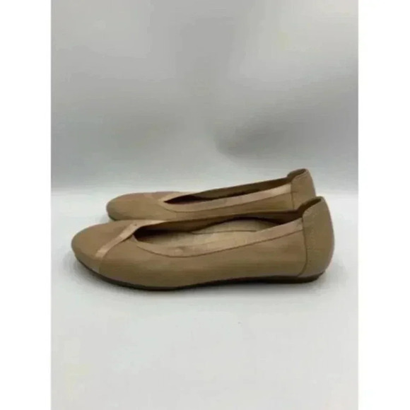 Vionic Caroll Womens 6 Ballet Flats Tan Leather Slip On Comfort Shoes - Picture 1 of 8